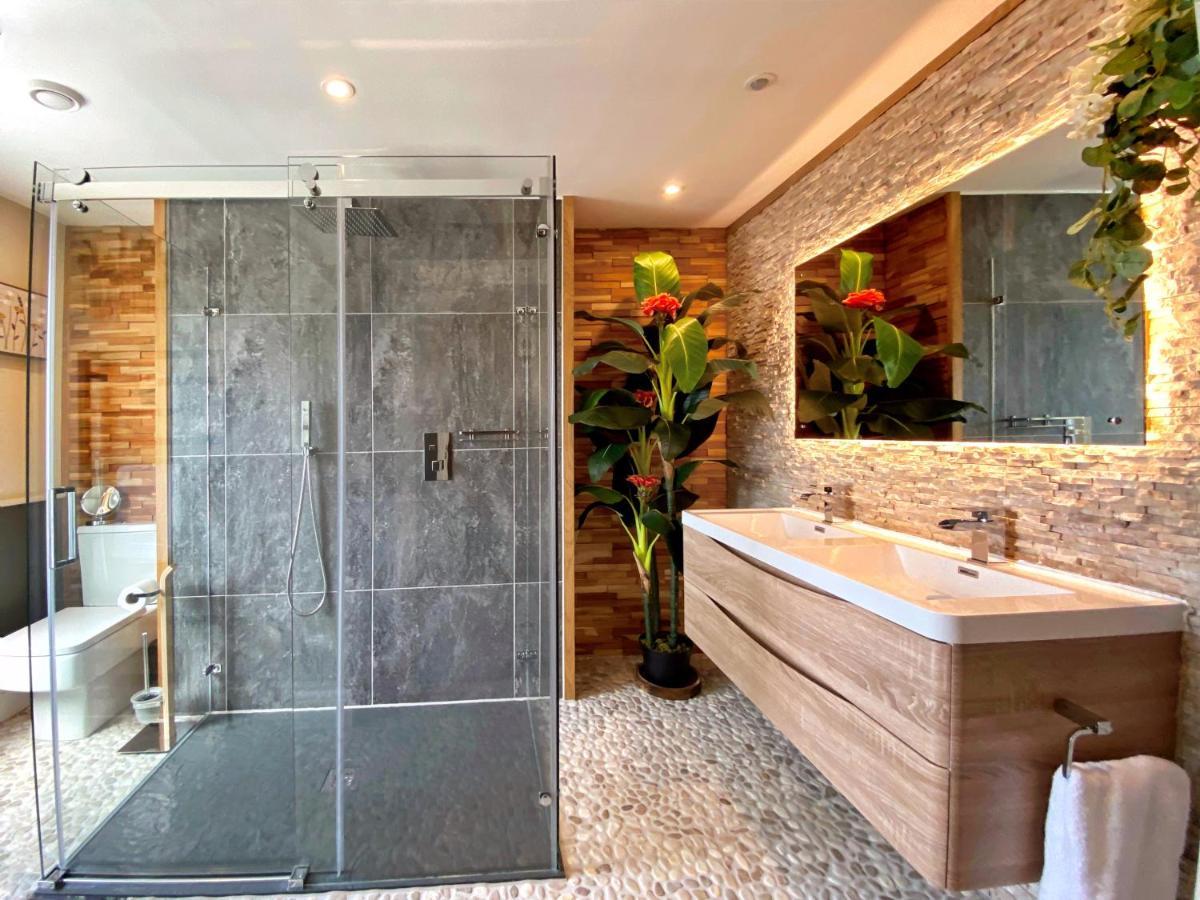 Hambrook House Canterbury - New Luxury Guest House With Espa Spa Complex Kültér fotó