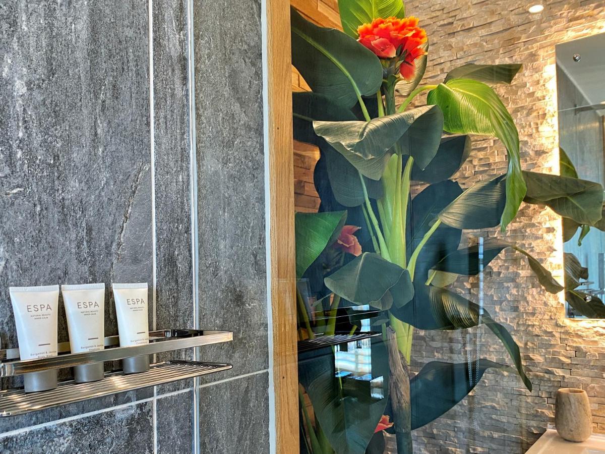 Hambrook House Canterbury - New Luxury Guest House With Espa Spa Complex Kültér fotó