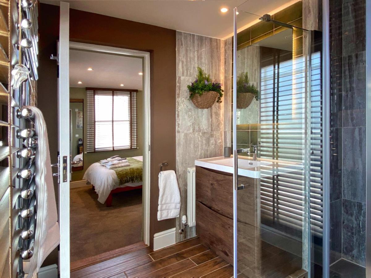 Hambrook House Canterbury - New Luxury Guest House With Espa Spa Complex Kültér fotó
